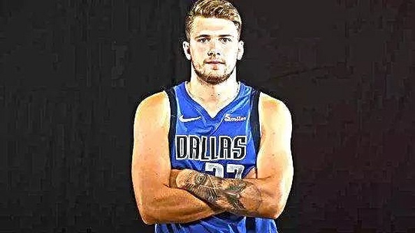 马洛塔谈出售阿什拉夫：决定很艰难，但为了俱乐部不得不这样（马洛塔：卖走阿什拉夫很痛苦，但为俱乐部必须如此）