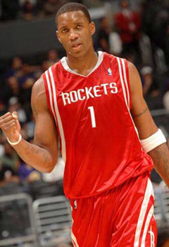 上一次对阵安哥拉：梅西斯卡洛尼替补登场，阿亚拉百场（上回交锋安哥拉：梅西、斯卡洛尼替补亮相，阿亚拉完成百场里程碑）