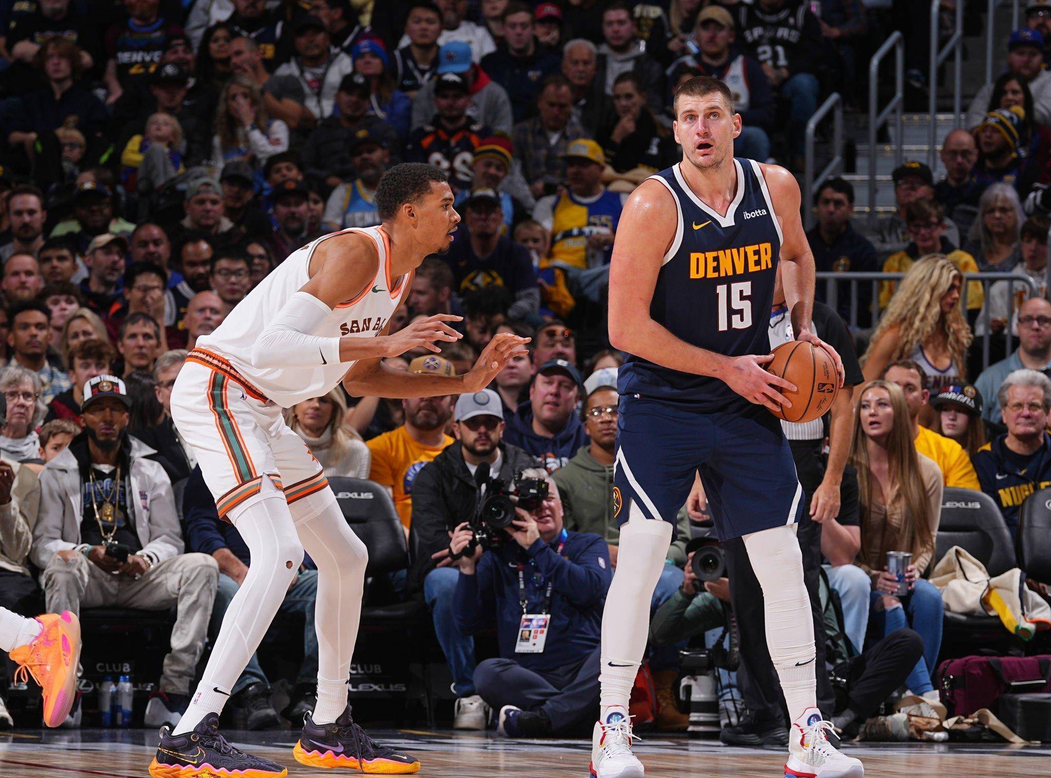 劳塔罗：能用进球帮助球队取胜很重要，很高兴能重返意甲榜首（劳塔罗：进球助队取胜至关重要，重返意甲榜首让我很开心）