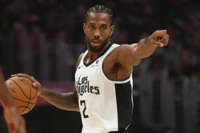 史蒂文斯：塔图姆的康复取得了巨大进步 但远未达到复出的标准（史蒂文斯：塔图姆康复进展显著，但复出条件仍未满足）