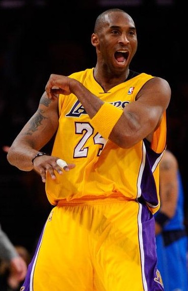 查洛巴谈对阵卡拉巴赫：每场比赛都会很艰难，我们必须做好准备（查洛巴展望战卡拉巴赫：场场硬仗，唯有充分备战）