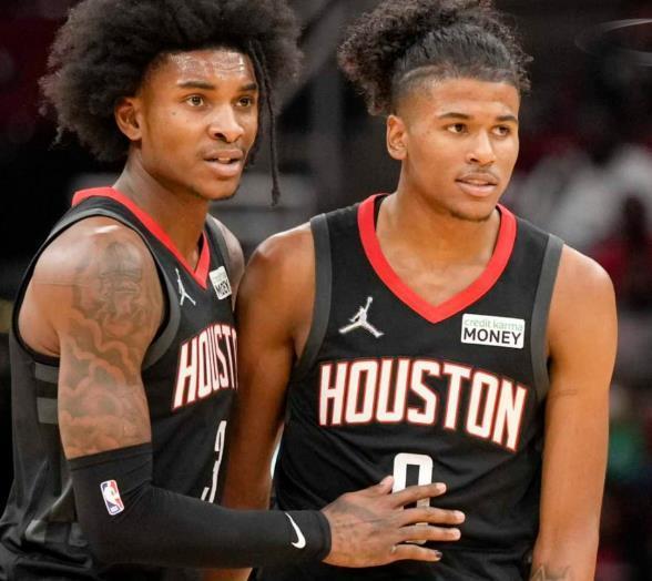 法尔克：格纳布里想留队，但拜仁不想再为他支付高薪（法尔克：格纳布里想留下，拜仁不打算继续为其高薪买单）