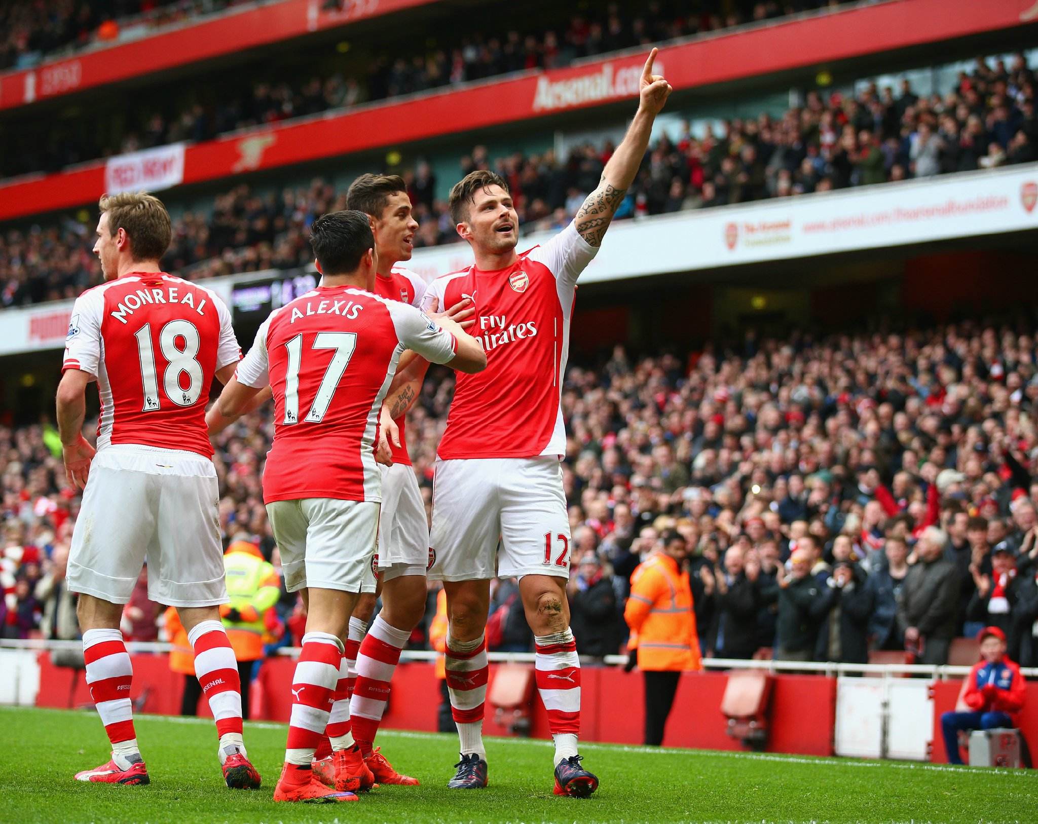 第三局针对正手突破！王楚钦1-2弗朗西斯卡！国乒6-3领先德国！（第三局主攻对手正手见效，王楚钦暂1比2落后弗朗西斯卡，国乒总分6比3领先德国）