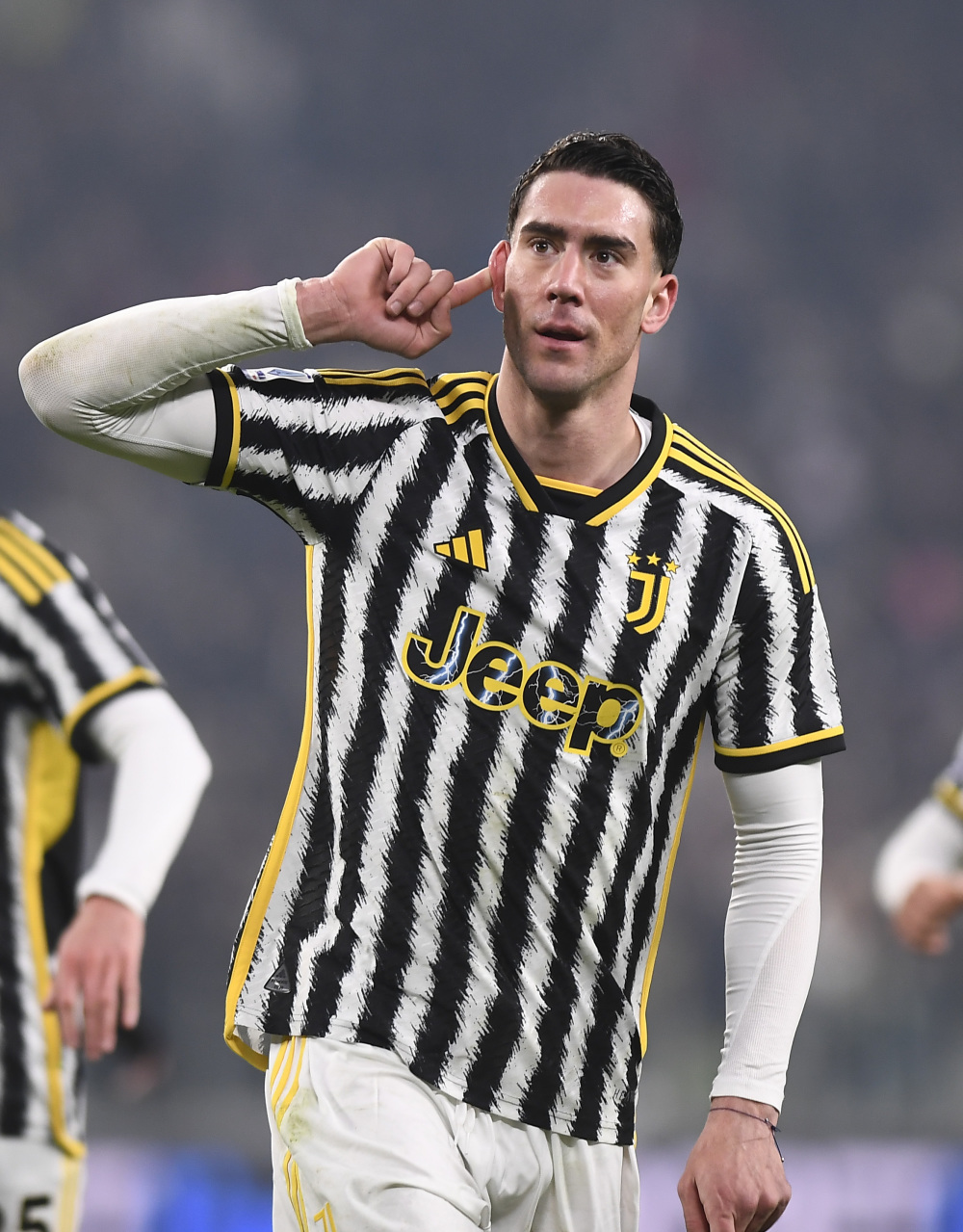 2025懂球帝中超MVP：法比奥、瓦科8次提名3次当选；山东7次MVP第一（懂球帝2025中超MVP盘点：法比奥、瓦科8次入围3次当选，山东以7座MVP居首）