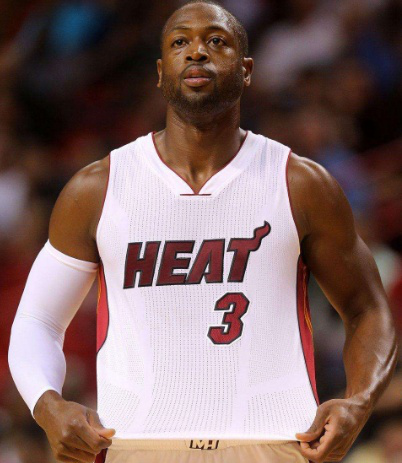 达成新里程碑，梅西职业生涯已直接参与1300粒进球（梅西再攀高峰：职业生涯直接参与进球数达1300）