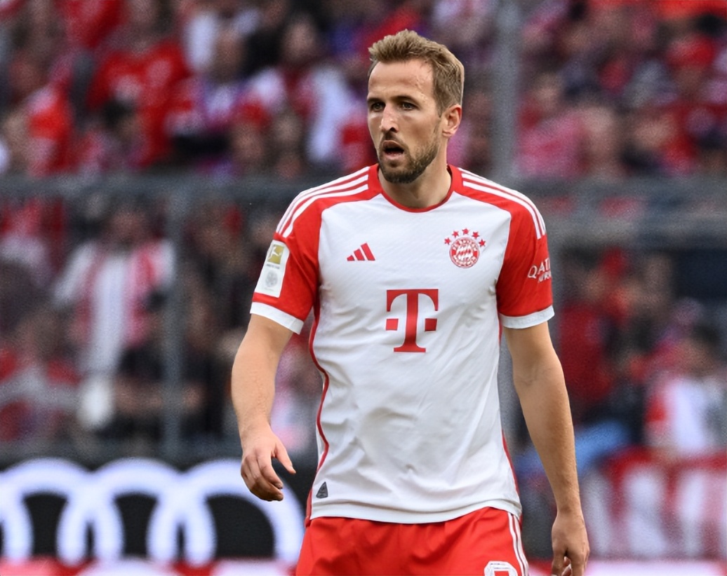 NBA战报：库里48分&12记三分，杨瀚森未登场&夏普35分，勇士131-136开拓者（勇士131-136不敌开拓者：库里48分飙12记三分，夏普35分，杨瀚森未出战）