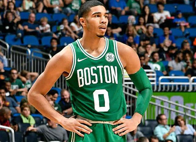 上海发布2022年赛历 11月27上海马拉松回归！.